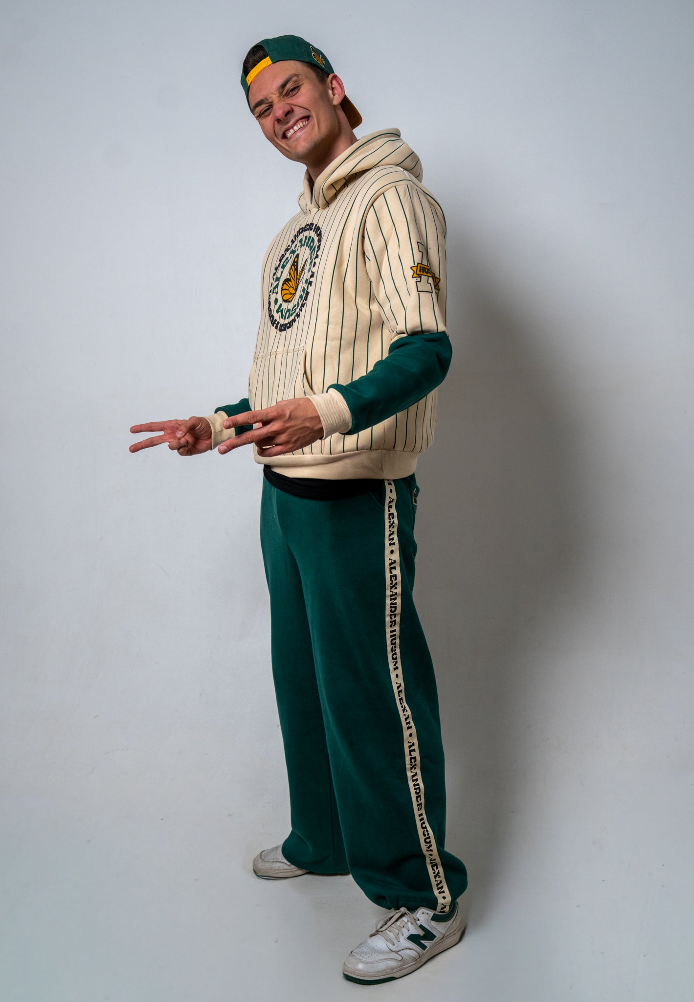 Alexander Husum - Ace Hoodie